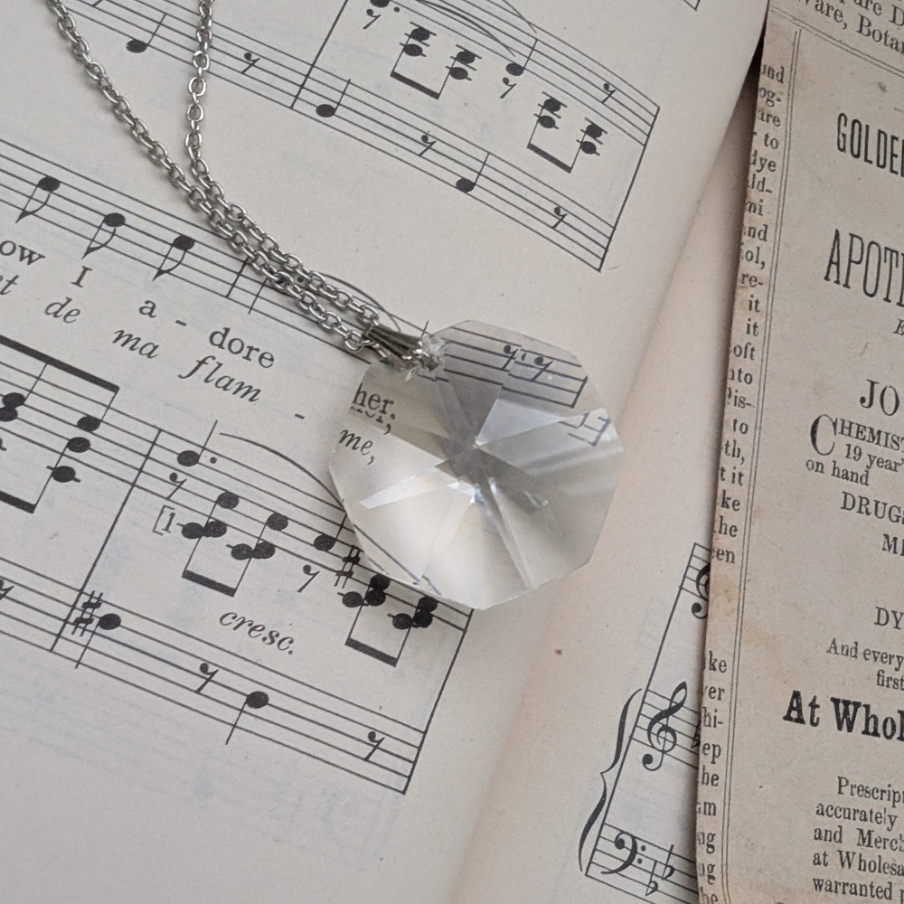 Crystal Pendant Necklace - Clear